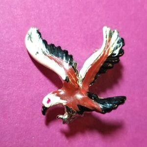 Vintage soaring eagle brooch pin enamel bird brown